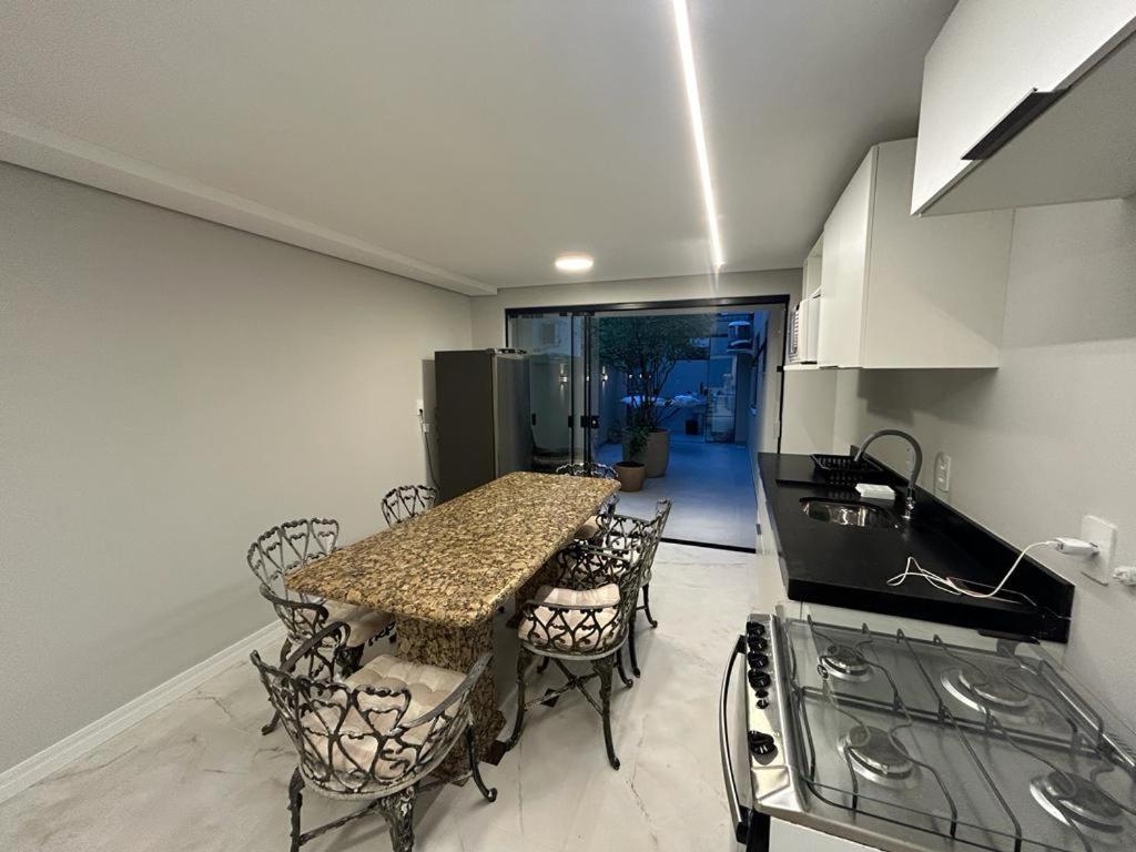 Apartamento Balneário *